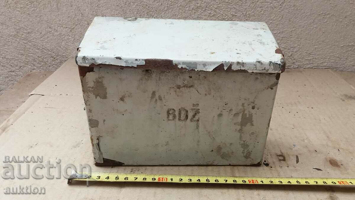 OLD MOVABLE ASHTRAY BDZ with price 8.99 BGN | € 4.60 OLD MOVABLE ASHTRAY BDZ with price 8.99 BGN | € 4.60