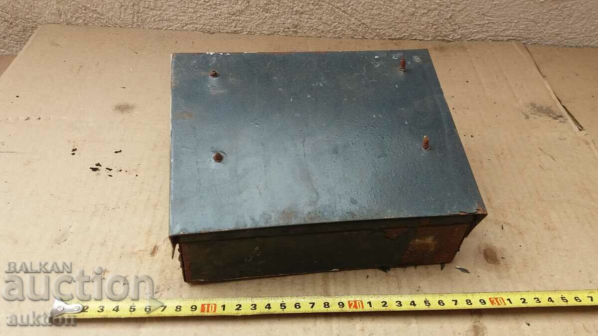 OLD MOVABLE ASHTRAY BDZ - 5 OLD MOVABLE ASHTRAY BDZ - 5