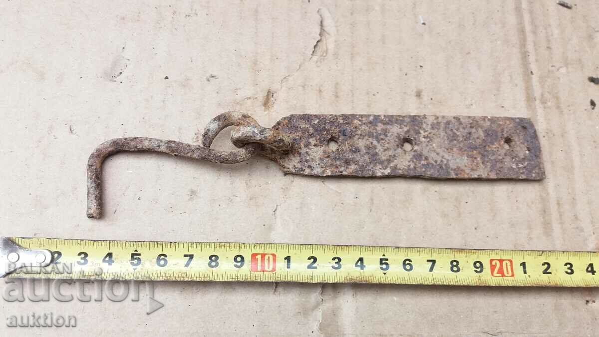 Auction OLD FORGED DOOR LOCK Auction OLD FORGED DOOR LOCK