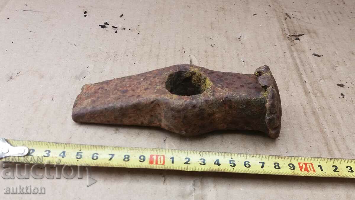 Delivery of SOLID HAMMER, CRAFTSMAN'S TOOL Delivery of SOLID HAMMER, CRAFTSMAN'S TOOL