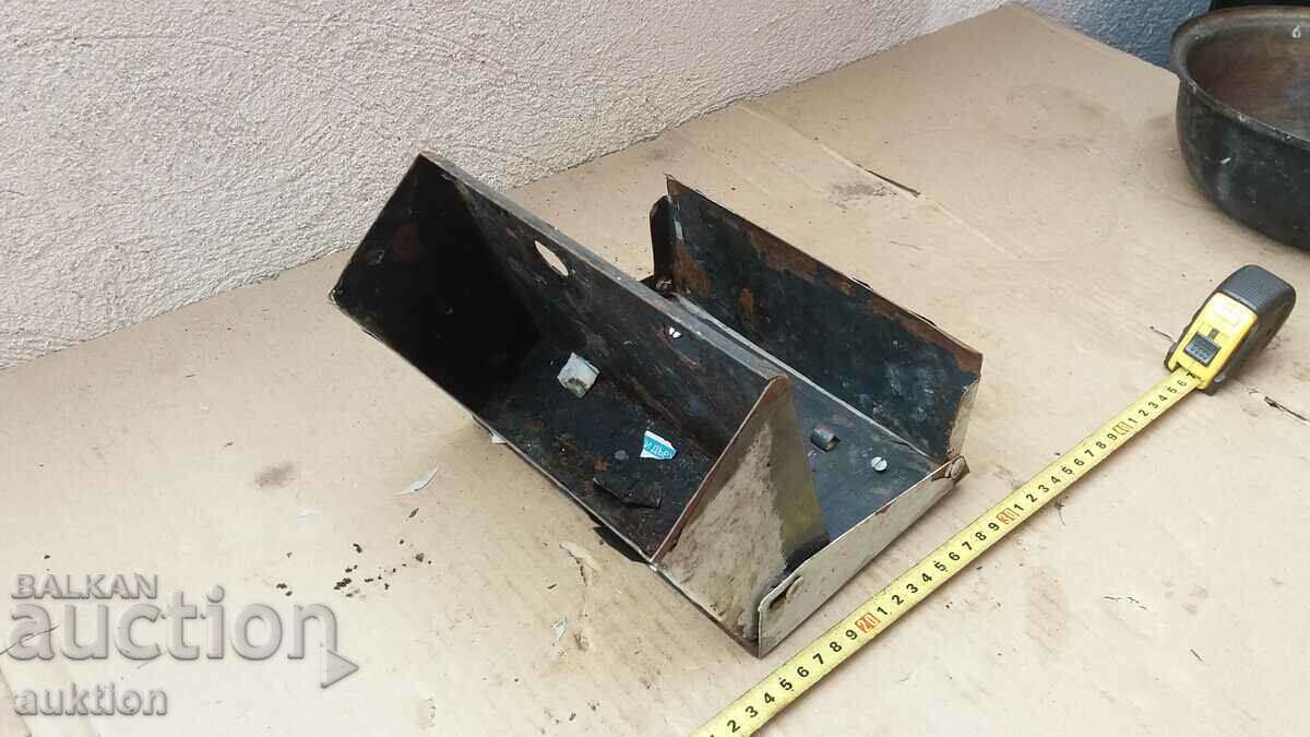 OLD BJ ASHTRAY MOUNTED TO THE WALL - 6