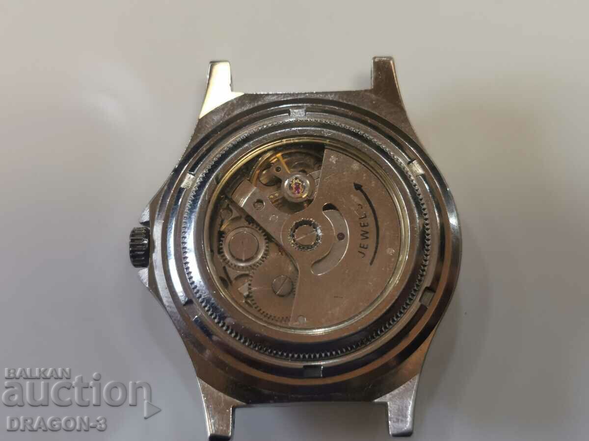 CAMEL TROPHY AUTOMATIC with price 290.00 BGN | € 148.27 CAMEL TROPHY AUTOMATIC with price 290.00 BGN | € 148.27