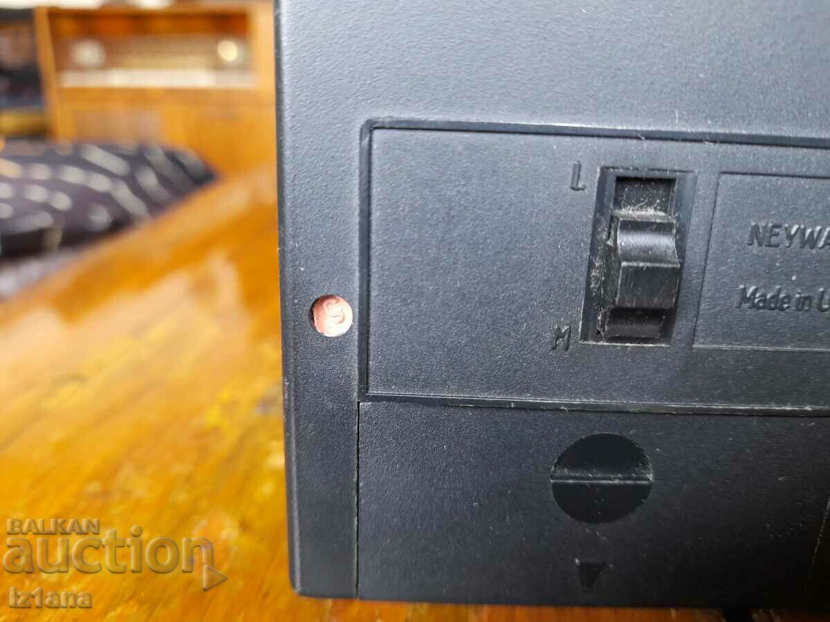 Old radio, radio receiver Neywa 402 - 5 Old radio, radio receiver Neywa 402 - 5