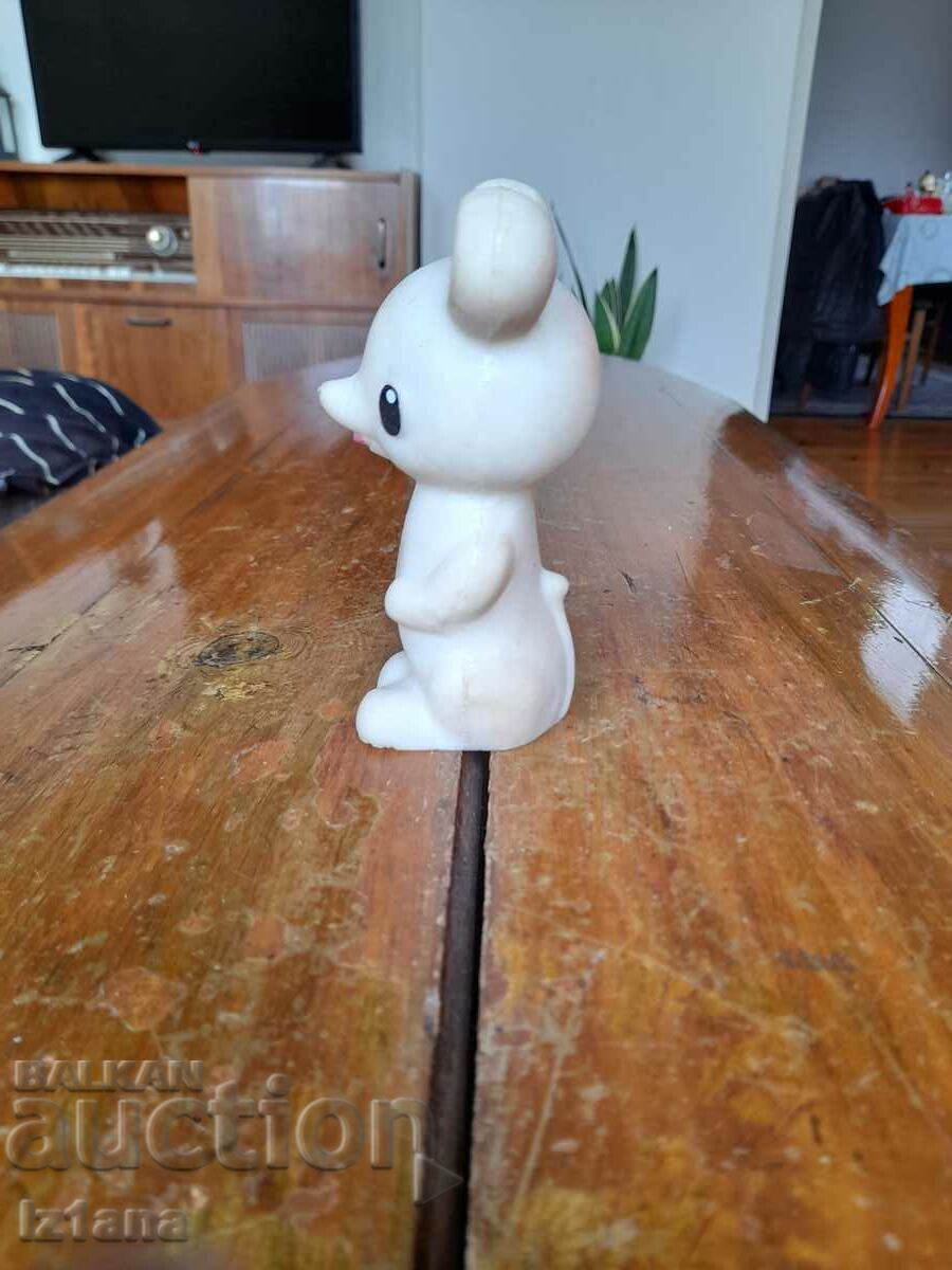 Old toy mouse with price 10.00 BGN | € 5.11 Old toy mouse with price 10.00 BGN | € 5.11