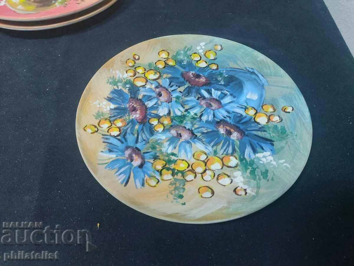 Βαμμένο πιάτο - 3! με τιμή 10.00 BGN | € 5.11 Βαμμένο πιάτο - 3! με τιμή 10.00 BGN | € 5.11