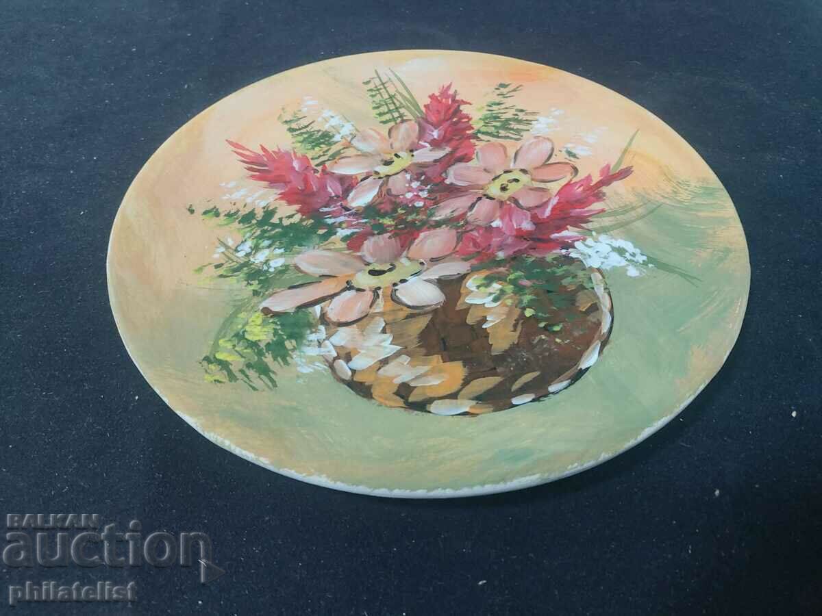 Painted plate - #7 with price 10.00 BGN | € 5.11 Painted plate - #7 with price 10.00 BGN | € 5.11
