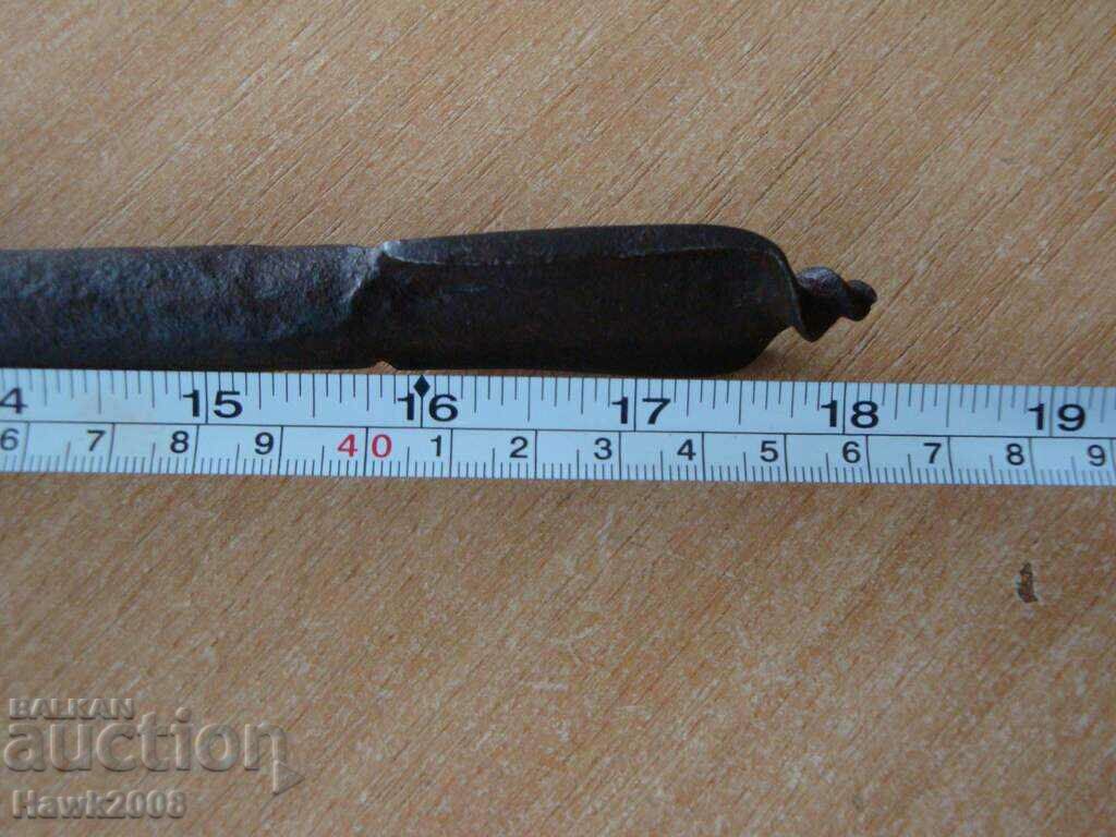 Μεγάλη αυθεντικά χειροποίητα σφυρήλατο bit ξυλουργός τρυπάνι με τιμή 42.00 BGN | € 21.47