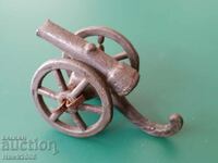 Authentic 19th century lead cannon military toy handmade