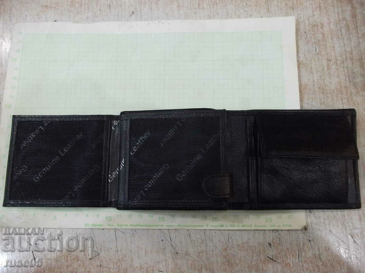 Delivery of Men's leather wallet new