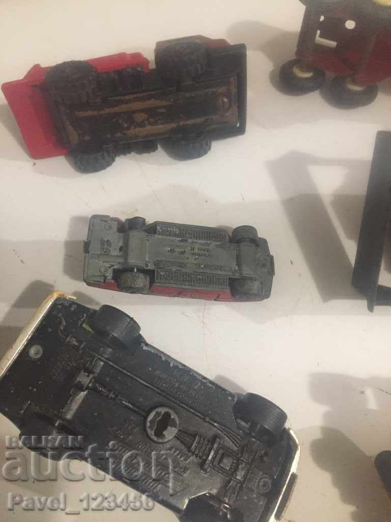 9 old metal trucks READ the description!!! - 6 9 old metal trucks READ the description!!! - 6