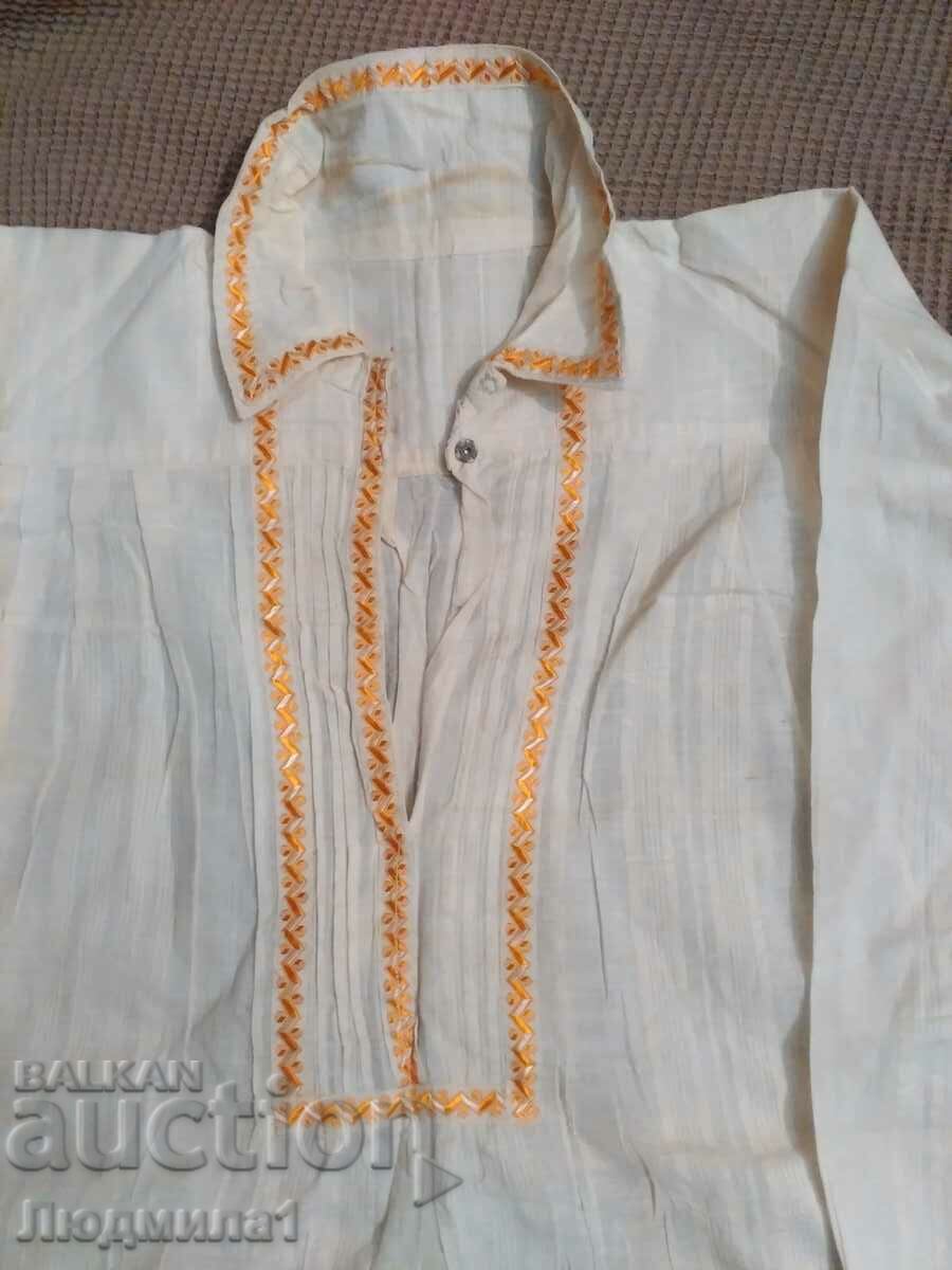 AUTHENTIC OLD MAN SHIRT with price 50.00 BGN | € 25.56 AUTHENTIC OLD MAN SHIRT with price 50.00 BGN | € 25.56