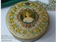 VINTAGE tin box/MADELEINE Paris