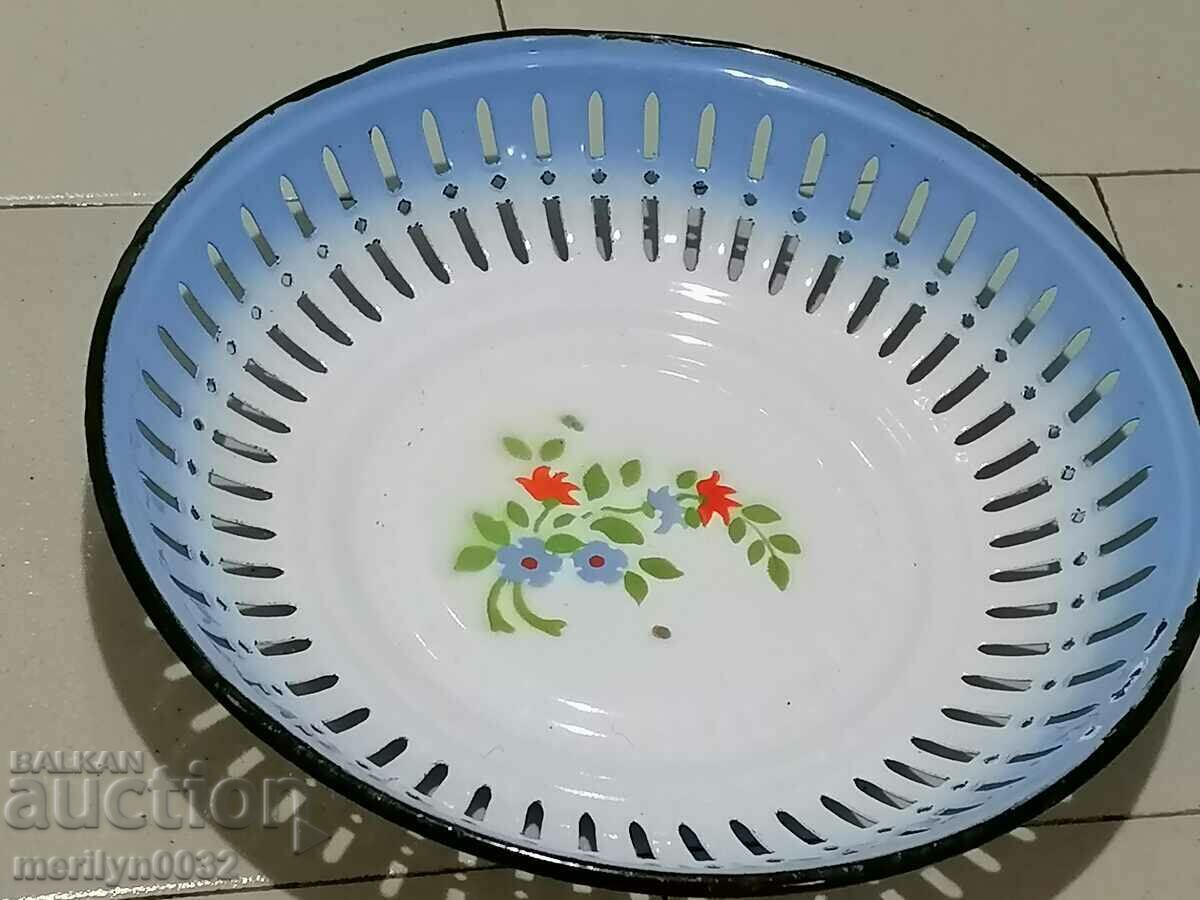 Old paneer with enamel, fruit bowl, enamel pot - 7 Old paneer with enamel, fruit bowl, enamel pot - 7