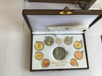 Vatican Complete set / lot up to 2 euros 2011 year Proof