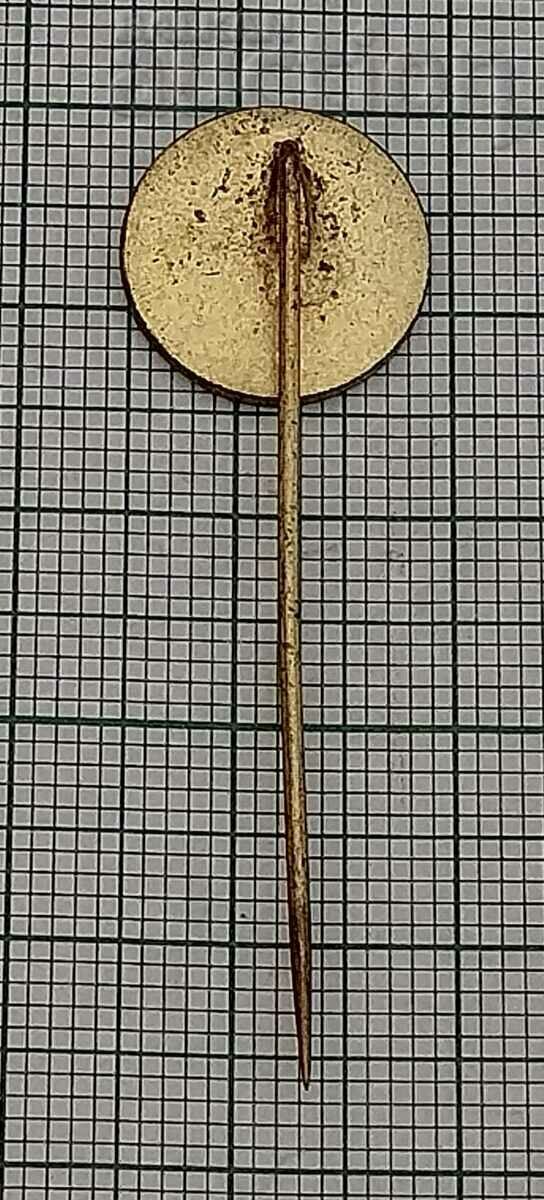 DFV ГЕРМАНИЯ ФУТБОЛЕН СЪЮЗ ФУТБОЛ СТАРА ЗНАЧКА ЕМАЙЛ с цена 10.00 лв. | € 5.11 DFV ГЕРМАНИЯ ФУТБОЛЕН СЪЮЗ ФУТБОЛ СТАРА ЗНАЧКА ЕМАЙЛ с цена 10.00 лв. | € 5.11