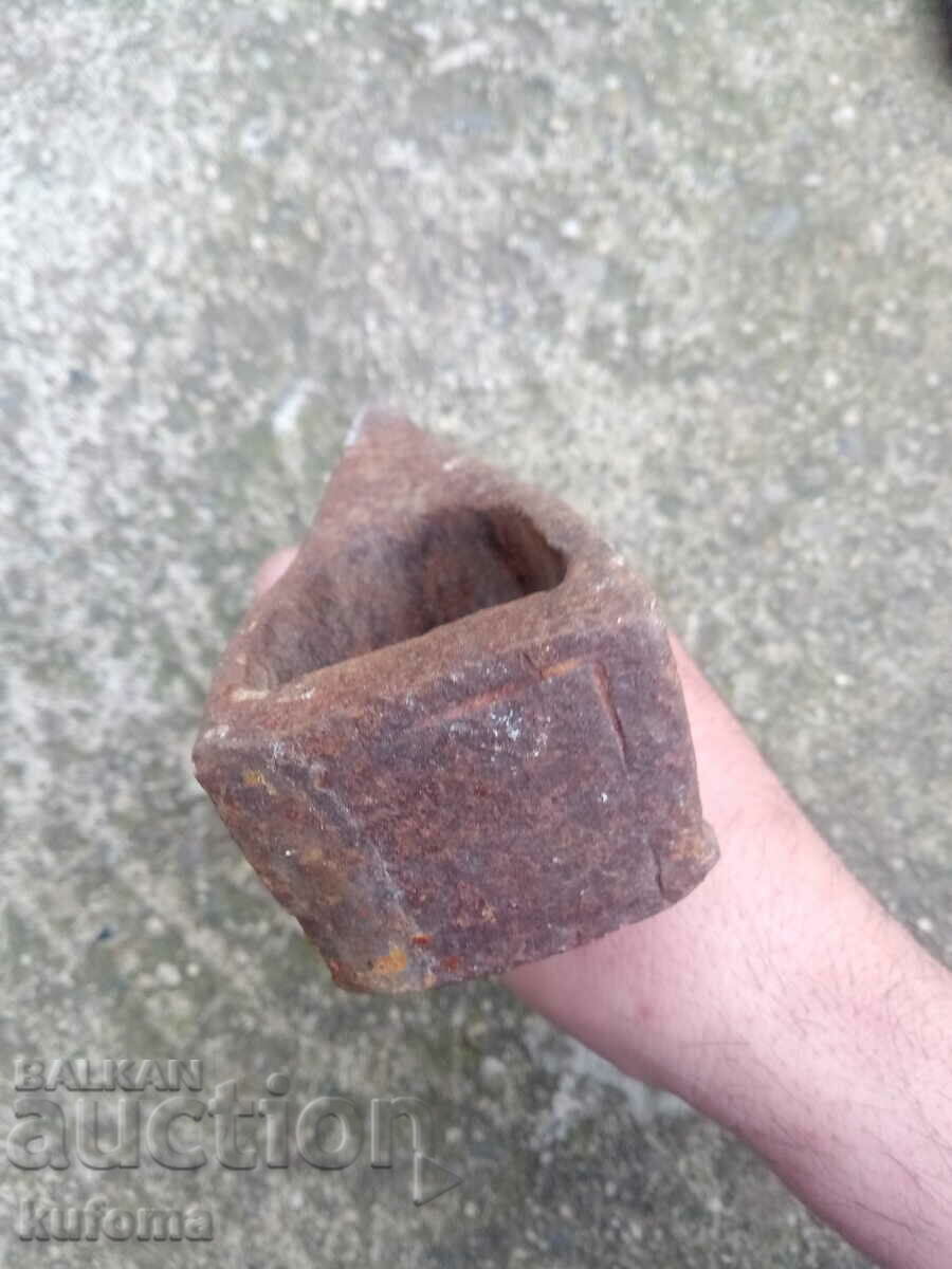 An old hat - 5 An old hat - 5