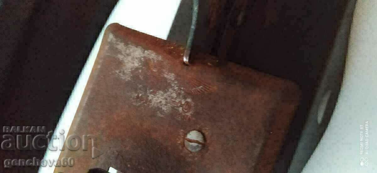 Δημοπρασία Σπάνιο μέταλλο, μίνι ραπτομηχανή / Γερμανία