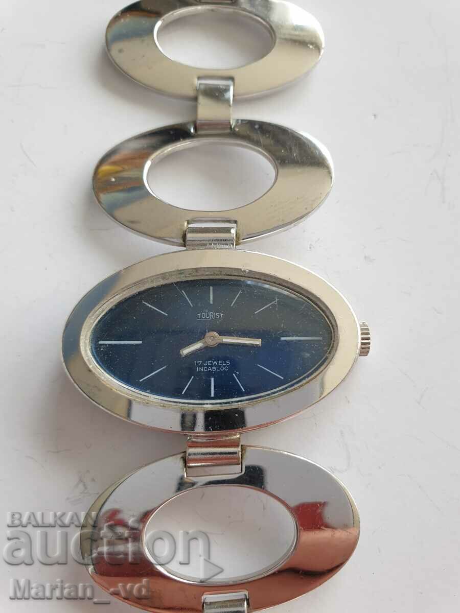 Auction  Ladies mechanical watch Tourist 17 jewels