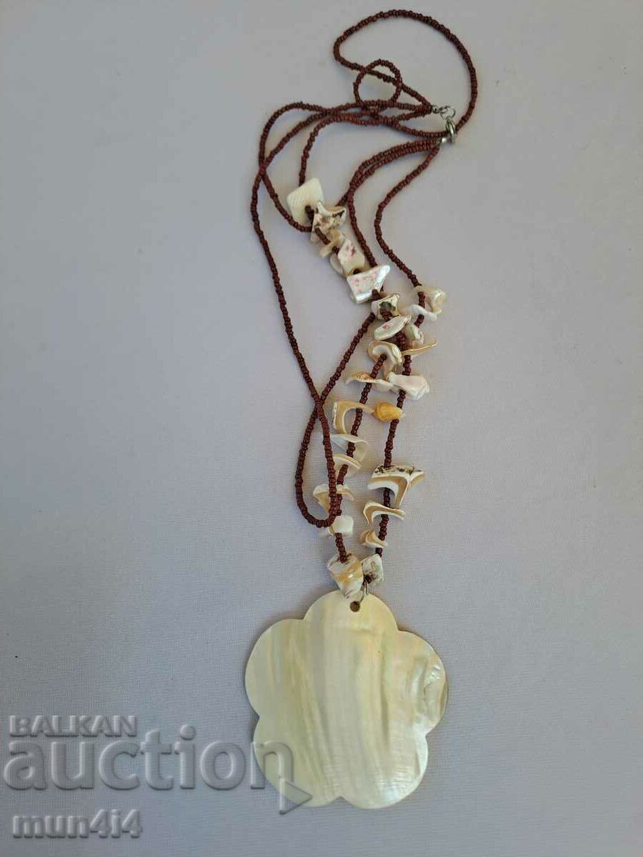 Necklace necklace mother of pearl