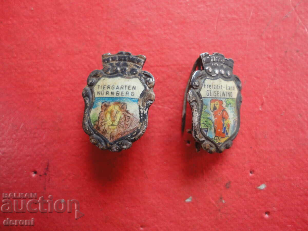 Old badges signs badge sign 2 with price 10.00 BGN | € 5.11 Old badges signs badge sign 2 with price 10.00 BGN | € 5.11
