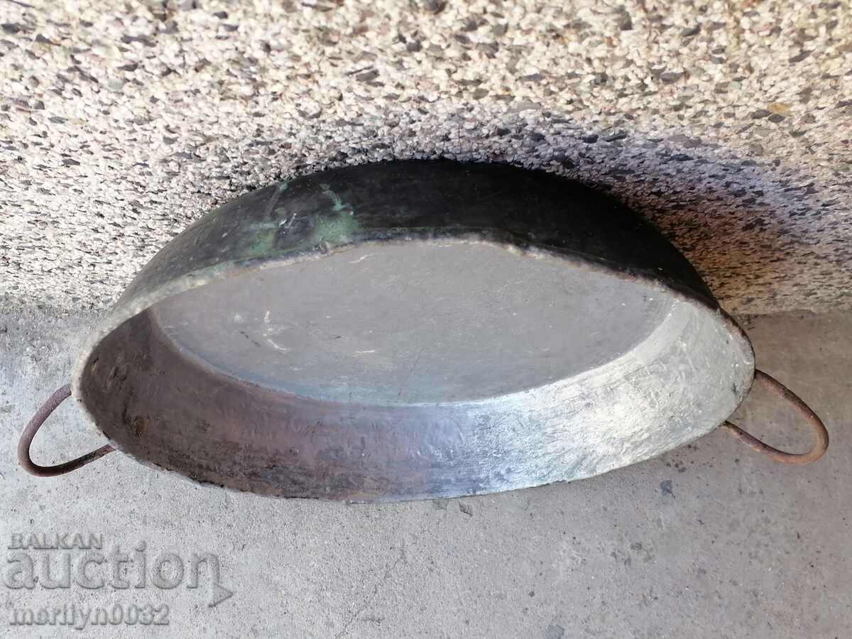 Old copper tray, sahane, baker, tray, tray with price 73.00 BGN | € 37.32 Old copper tray, sahane, baker, tray, tray with price 73.00 BGN | € 37.32