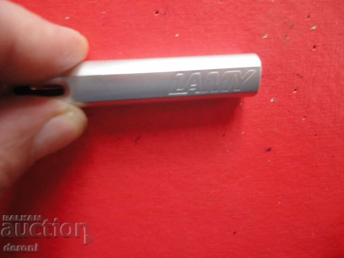 Auction German Lamy Safari fountain pen Auction German Lamy Safari fountain pen