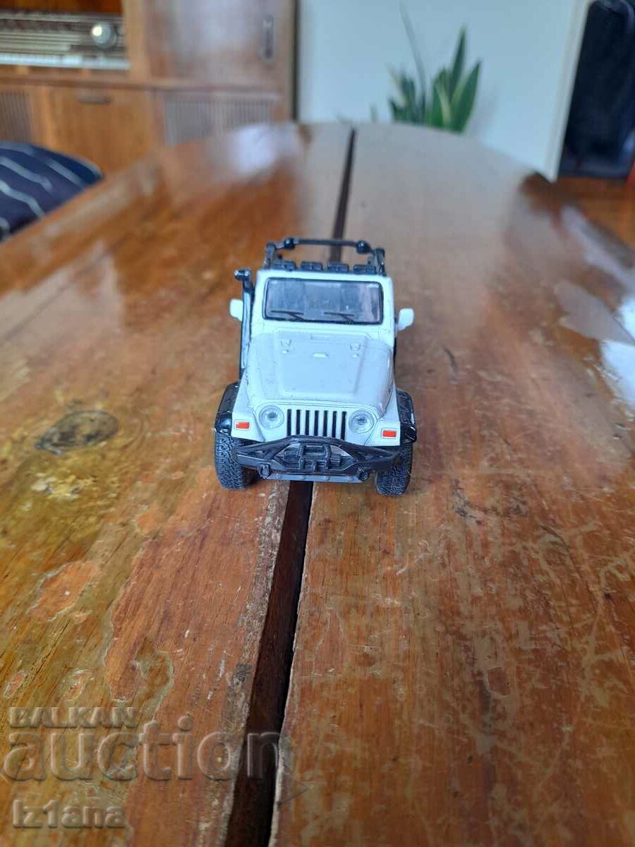 Jeep stroller, Maesto with price 15.00 BGN | € 7.67 Jeep stroller, Maesto with price 15.00 BGN | € 7.67