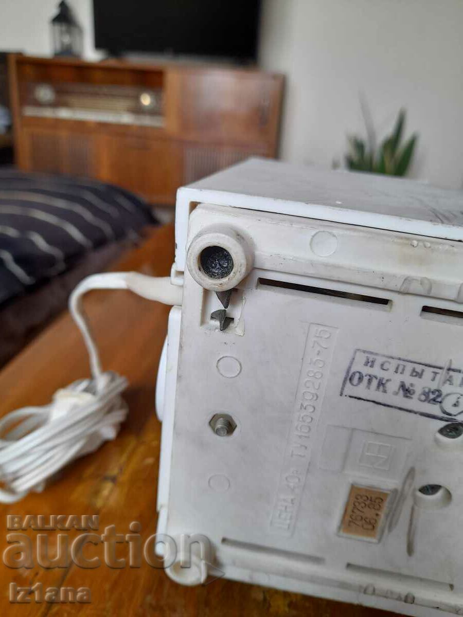 Voltage stabilizer - 6 Voltage stabilizer - 6