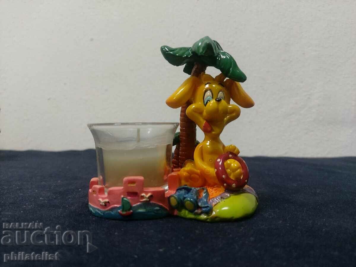 Ειδώλιο με ένα κερί με τιμή 3.00 BGN | € 1.53 Ειδώλιο με ένα κερί με τιμή 3.00 BGN | € 1.53