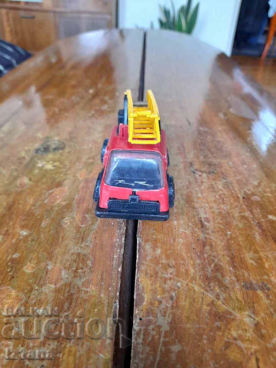 Old Micro Truck with price 14.00 BGN | € 7.16 Old Micro Truck with price 14.00 BGN | € 7.16