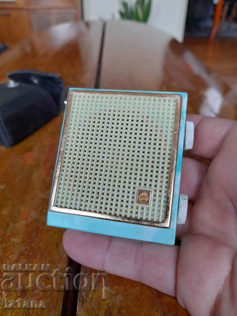 Auction Old radio, radio Cosmos-M Auction Old radio, radio Cosmos-M