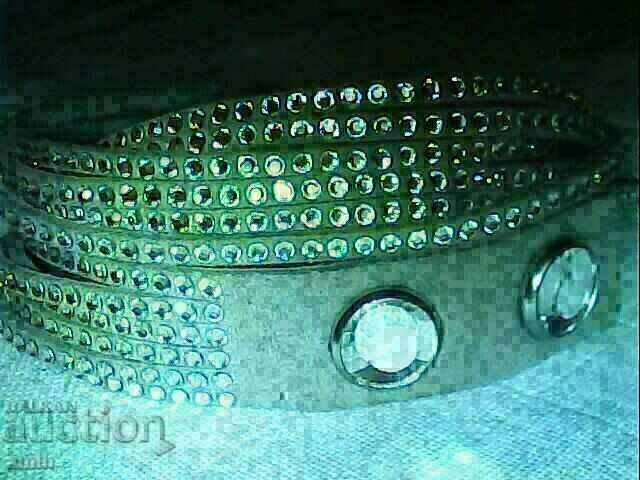 Licitație bratara swarovski 4 piele noua foarte stralucitoare ses kristali