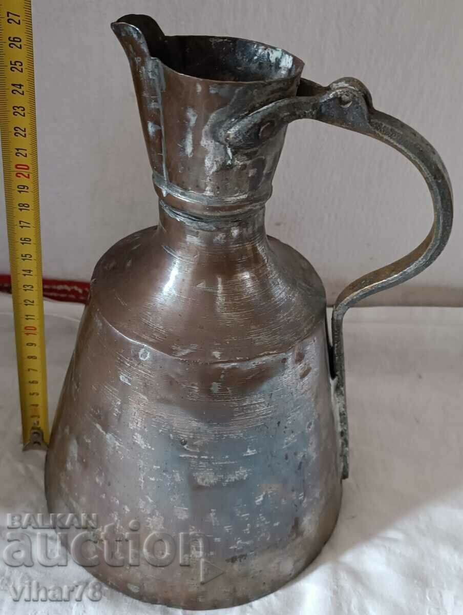 Old copper kettle, copper vessel with price 85.99 BGN | € 43.97 Old copper kettle, copper vessel with price 85.99 BGN | € 43.97