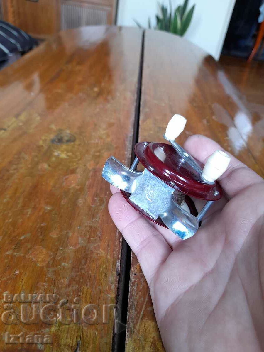 Auction  Old fishing reel Tokoz