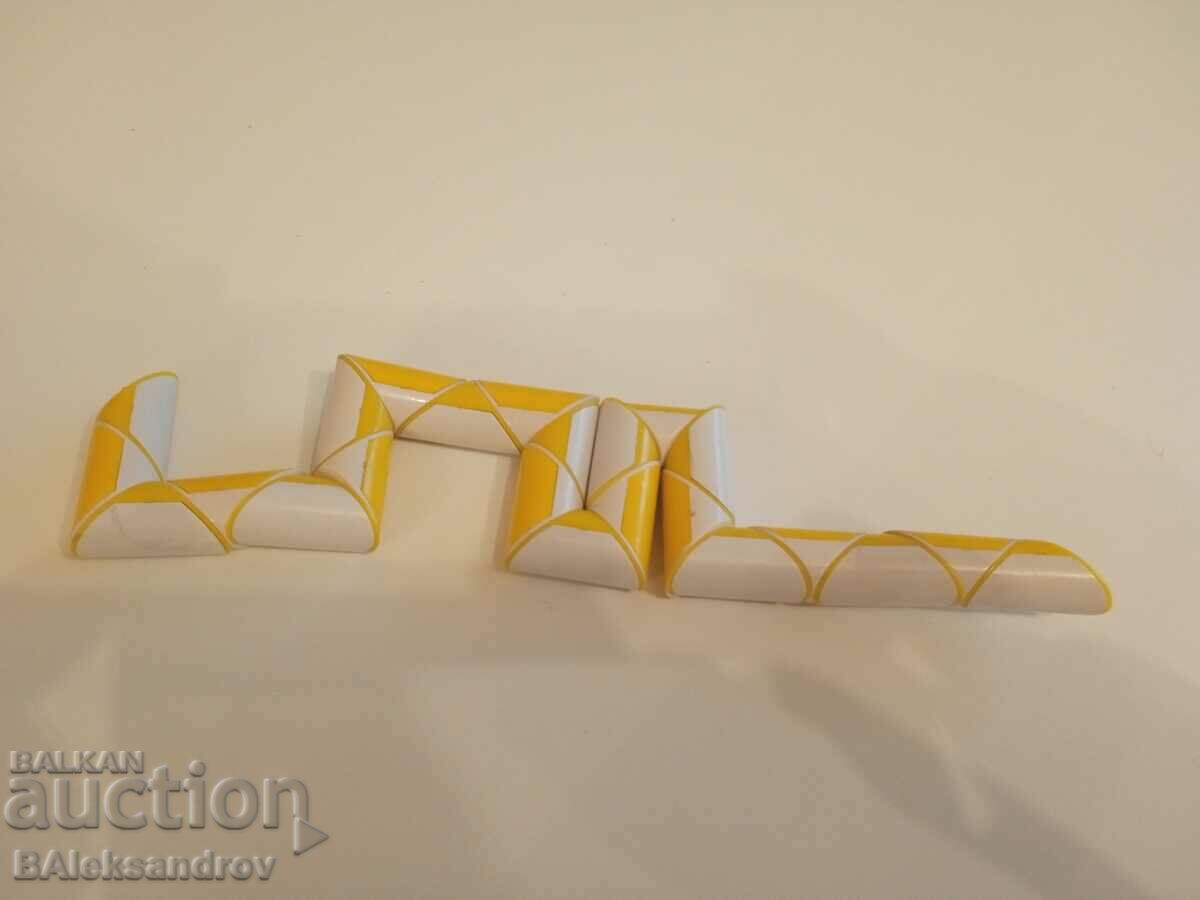 Auction Rubik's Snake Auction Rubik's Snake