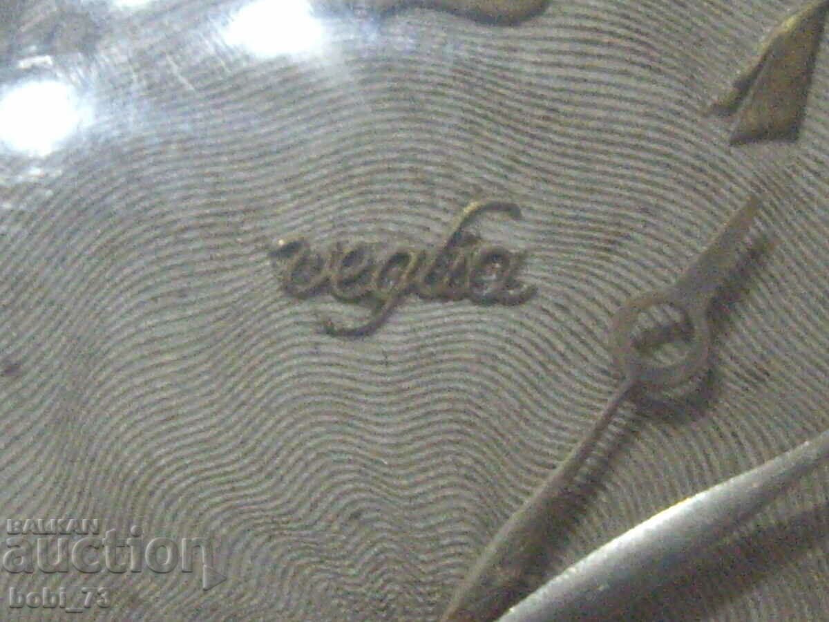 Pocket watch "Veglia" with price 50.00 BGN | € 25.56 Pocket watch "Veglia" with price 50.00 BGN | € 25.56