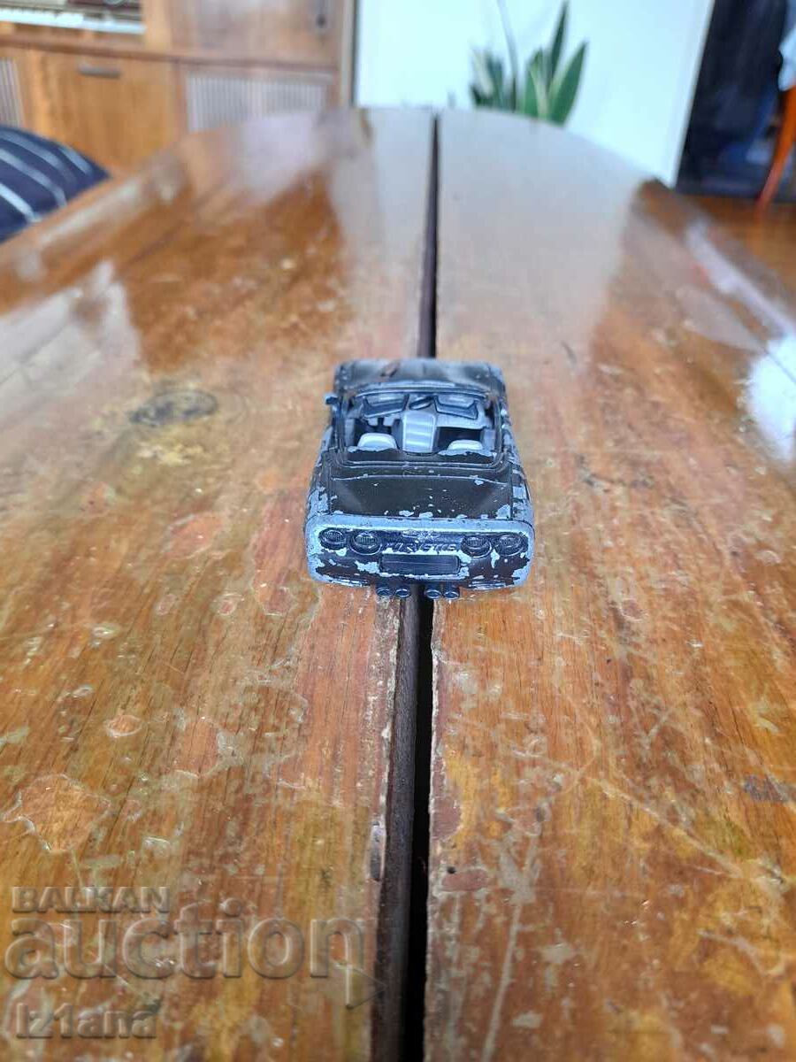 Delivery of Old Chevrolet Corvette stroller Delivery of Old Chevrolet Corvette stroller