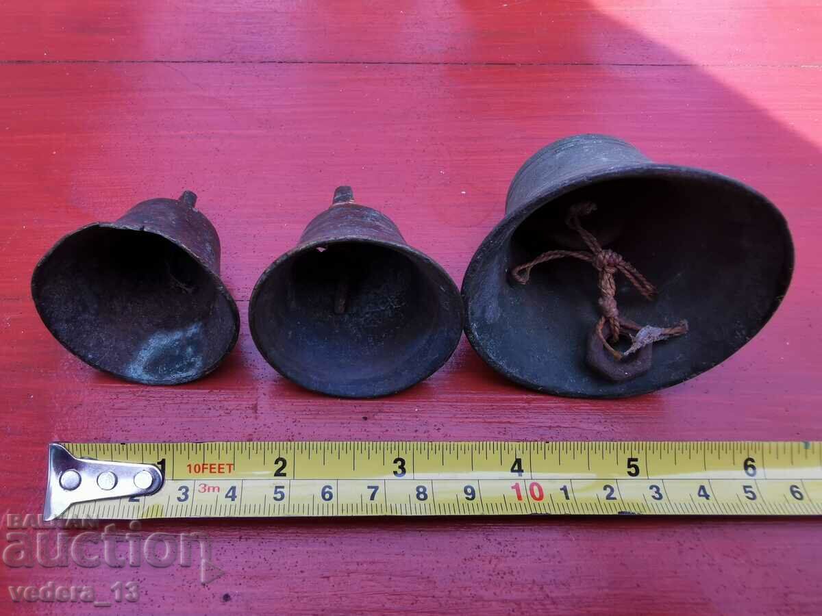 Auction  LOT OF BELLS