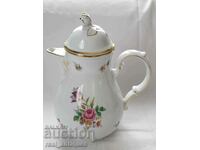 Porcelain teapot with gilding - Bavaria