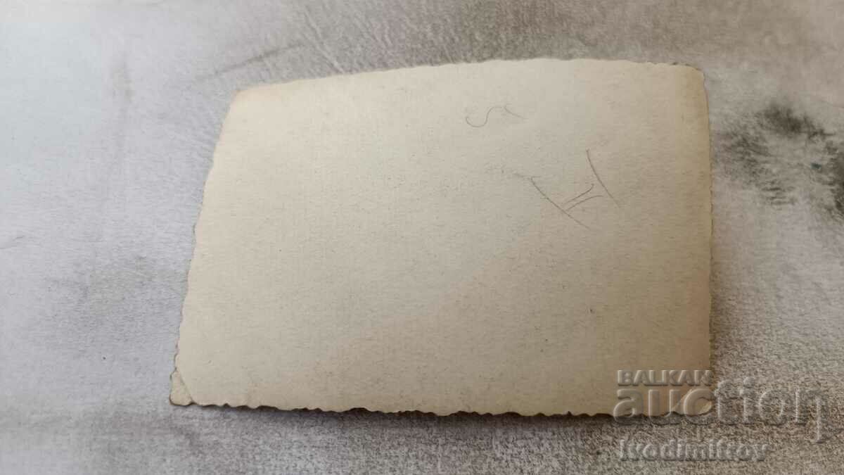 Photo Man girl and three boys in the sea with price 1.35 BGN | € 0.69 Photo Man girl and three boys in the sea with price 1.35 BGN | € 0.69