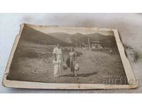 Снимка Мъж и жена на поляните на Витоша 1938