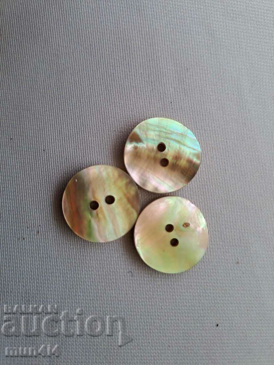 Pearl buttons