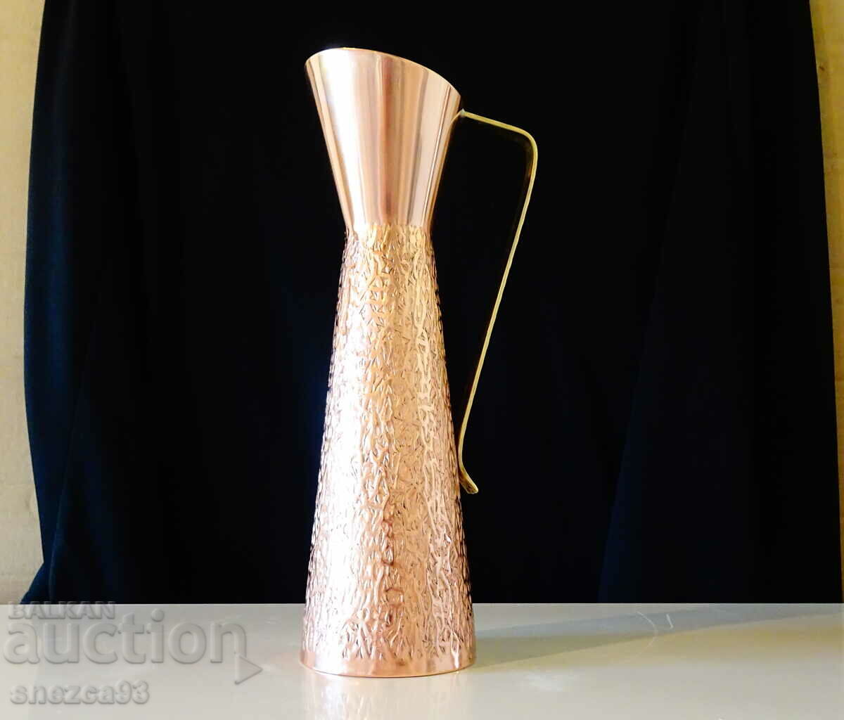 Norwegian copper jug 26 cm.