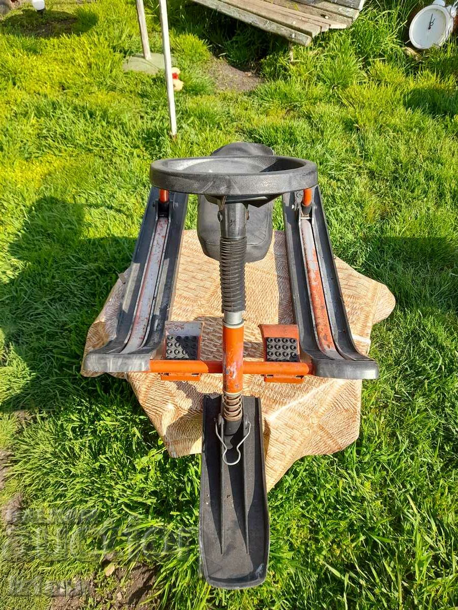 Delivery of Old sleigh