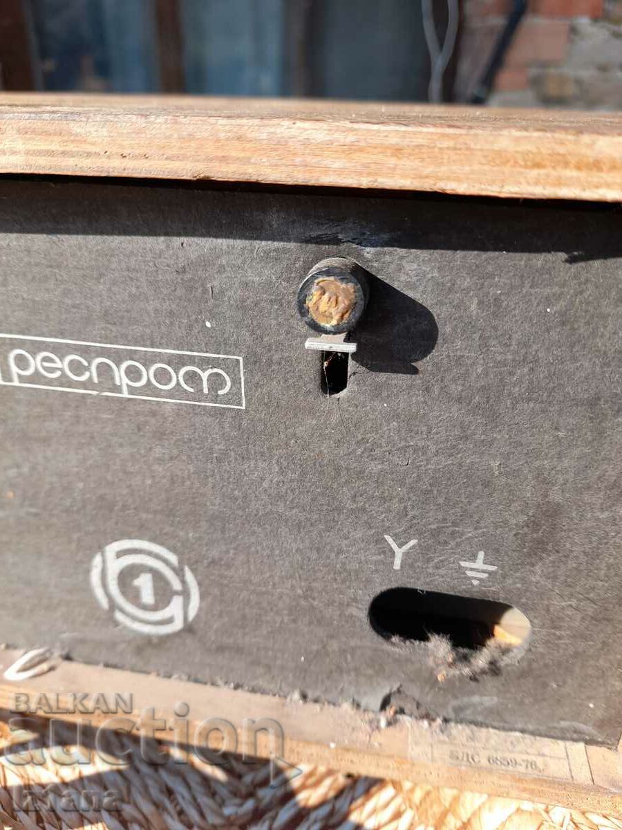 Παλιό ραδιόφωνο, ραδιοφωνικός δέκτης Vezhen - 6 Παλιό ραδιόφωνο, ραδιοφωνικός δέκτης Vezhen - 6