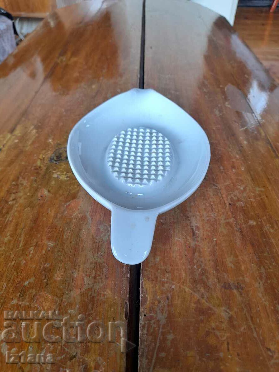 Παλιά λεμονάδα πορσελάνης με τιμή 20.00 BGN | € 10.23 Παλιά λεμονάδα πορσελάνης με τιμή 20.00 BGN | € 10.23