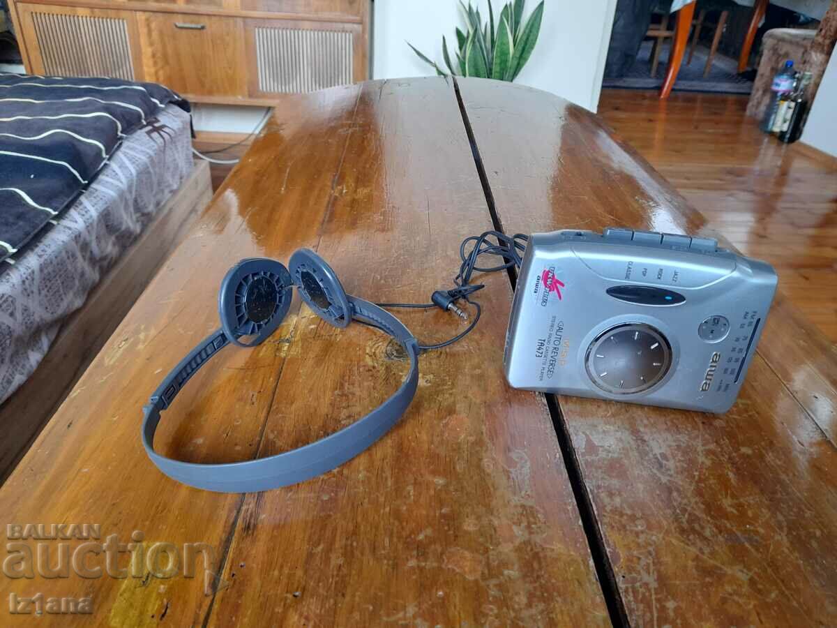 Стар уокмен Аiwa с цена 35.00 лв. | € 17.90 Стар уокмен Аiwa с цена 35.00 лв. | € 17.90