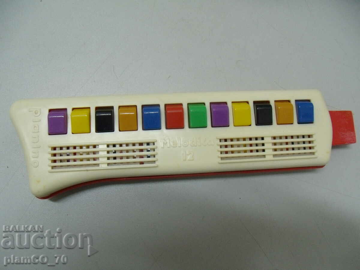 Licitație №*6958 jucărie muzicală veche pentru copii - triola - pian -