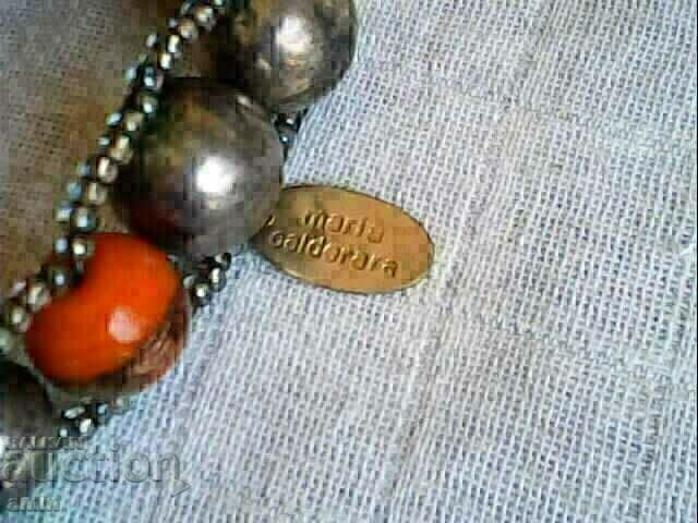 Δημοπρασία παλιό επάργυρο βραχιόλι και φυσικό κοράλλι για φορεσιά Δημοπρασία παλιό επάργυρο βραχιόλι και φυσικό κοράλλι για φορεσιά