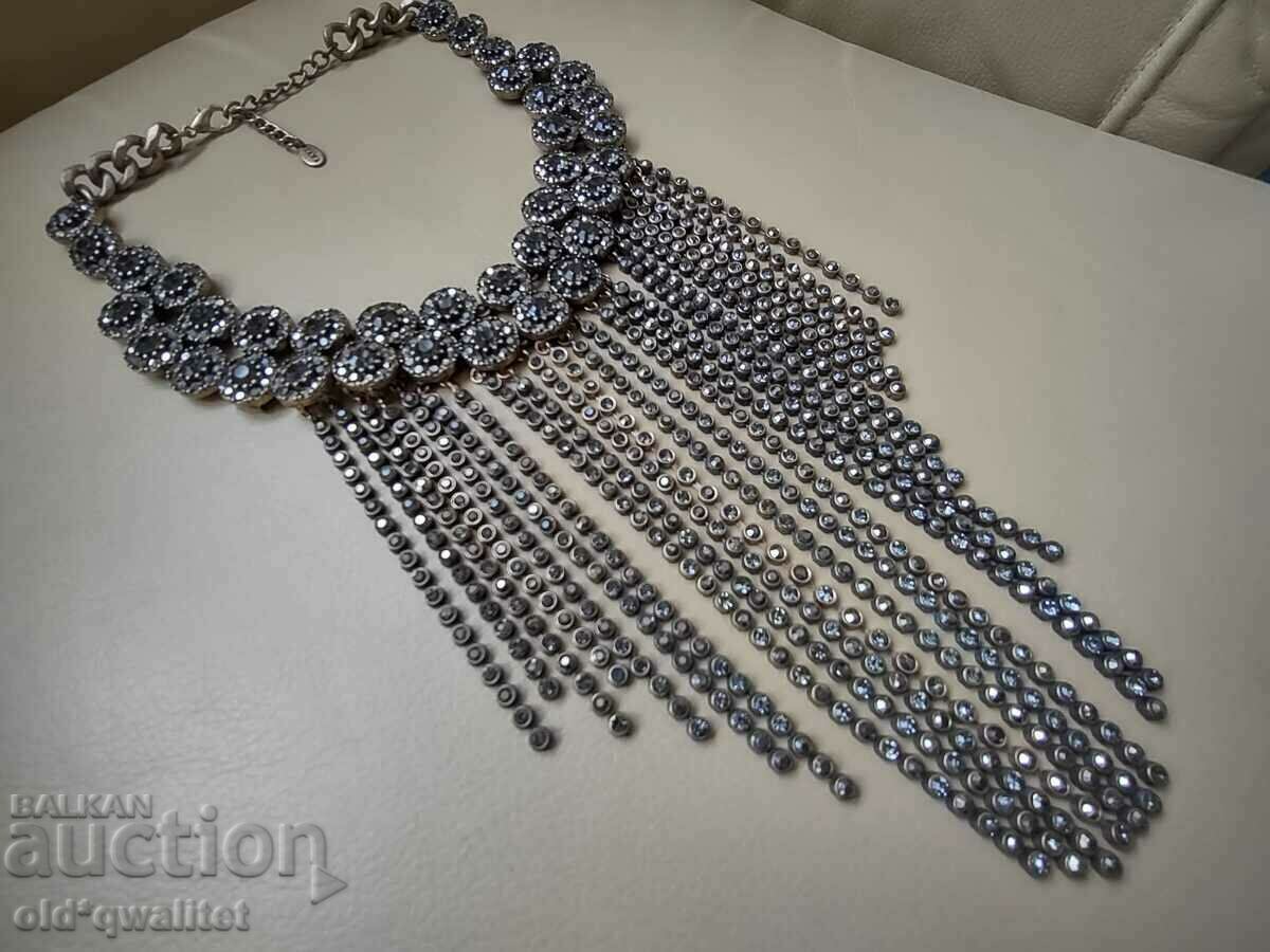 Beautiful designer necklace, stamp: ZARA with price 197.00 BGN | € 100.72